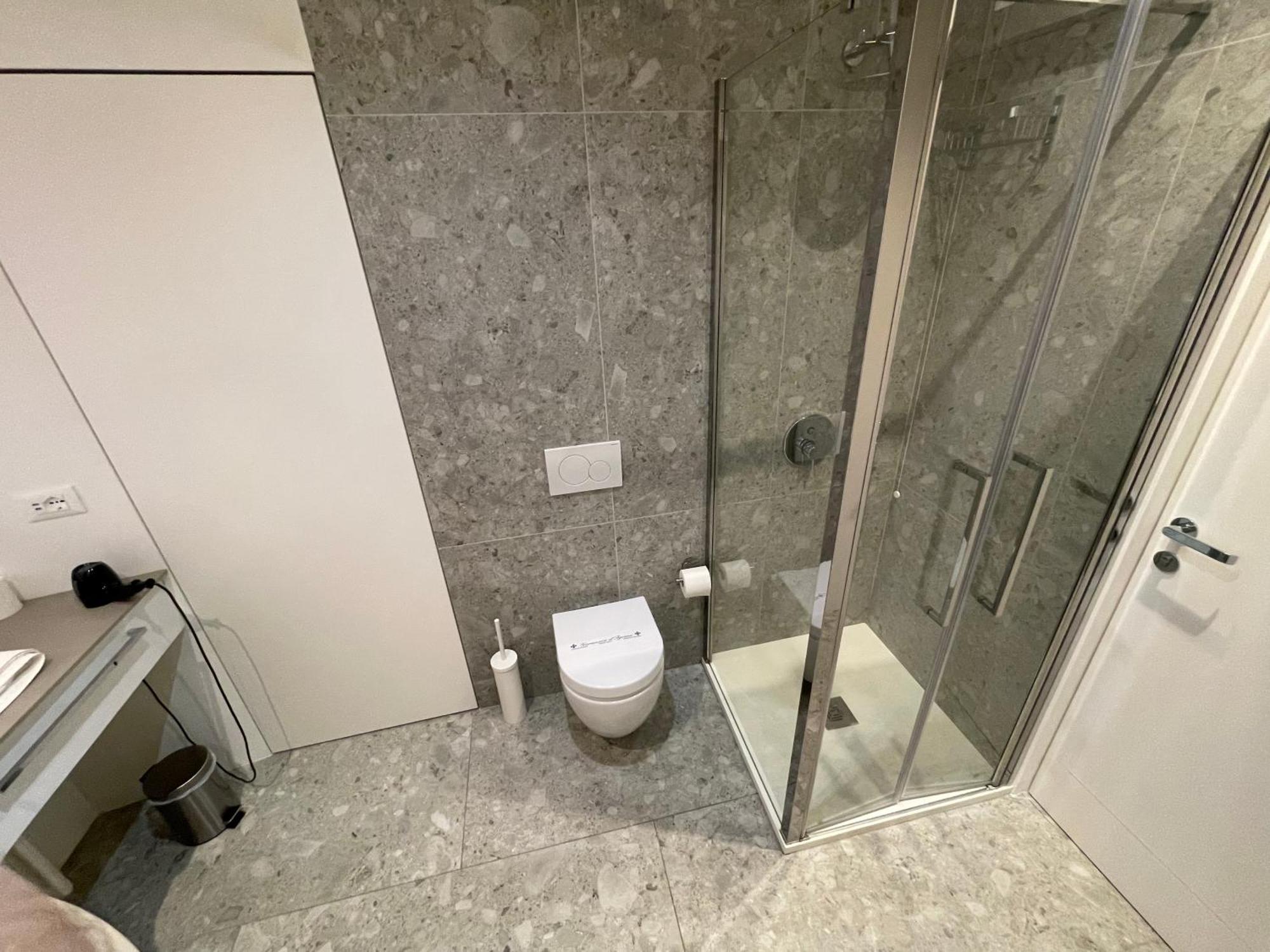 Torino48 Guesthouse Милан Экстерьер фото